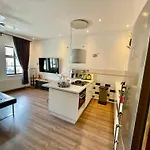 36 Pho Co & 4* Weimar (Thuringia)
