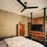 36 Pho Co & Vendégház