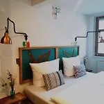 36 Pho Co & Vendégház