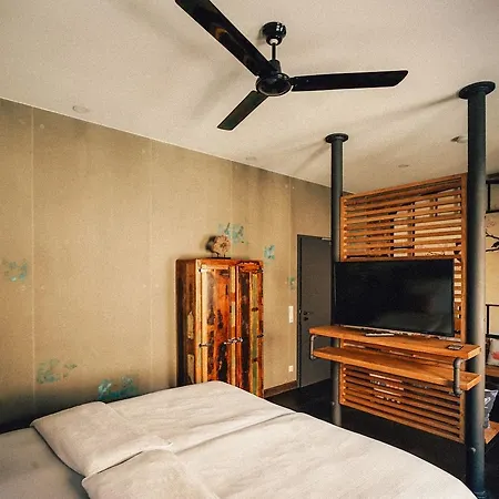 36 Pho Co & Affittacamere