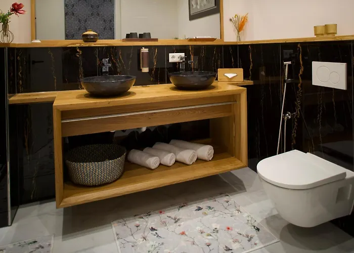 36 Pho Co & Weimar (Thuringia)