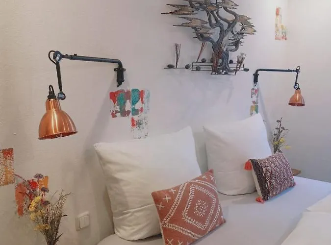 36 Pho Co & Affittacamere