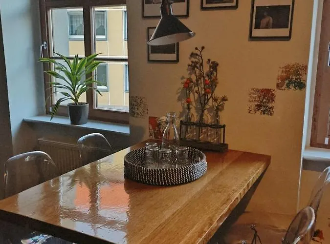 36 Pho Co & 4* Weimar (Thuringia)